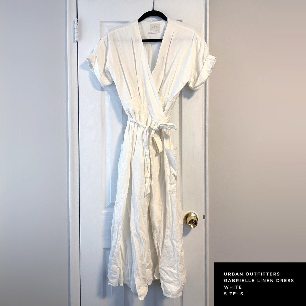 UO Gabrielle Linen Midi Wrap Dress